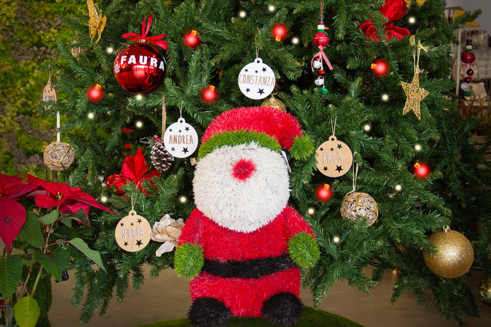 FAURA LES DESEA FELIZ NAVIDAD