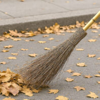 28013_ESCOBA_BAMBU-1