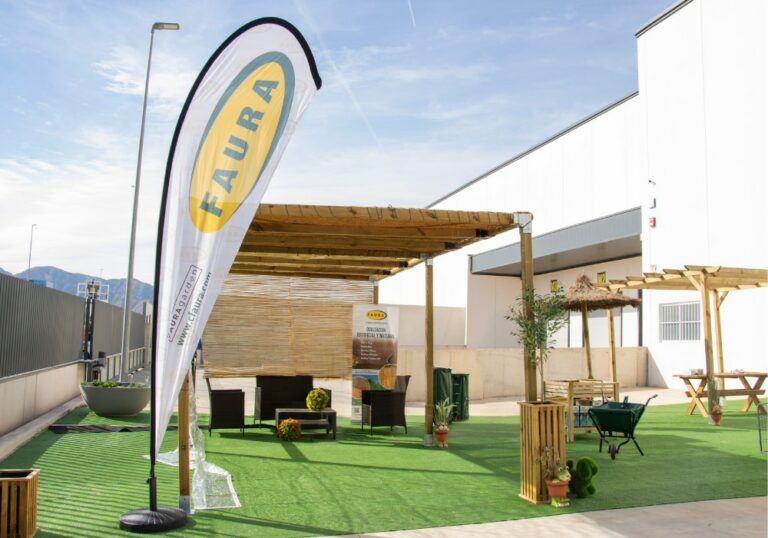 FAURA ABRE SUS PUERTAS